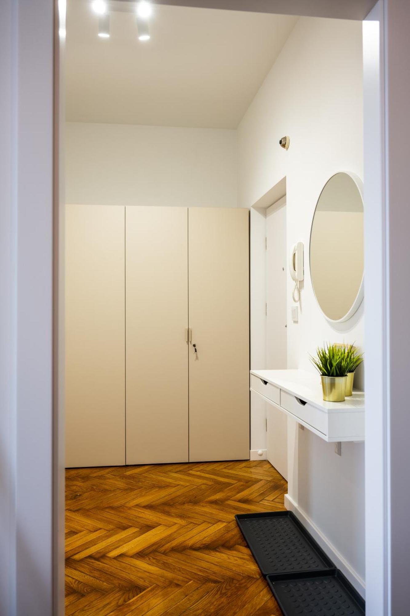 Sunny Corner Apartment Krakow Ngoại thất bức ảnh